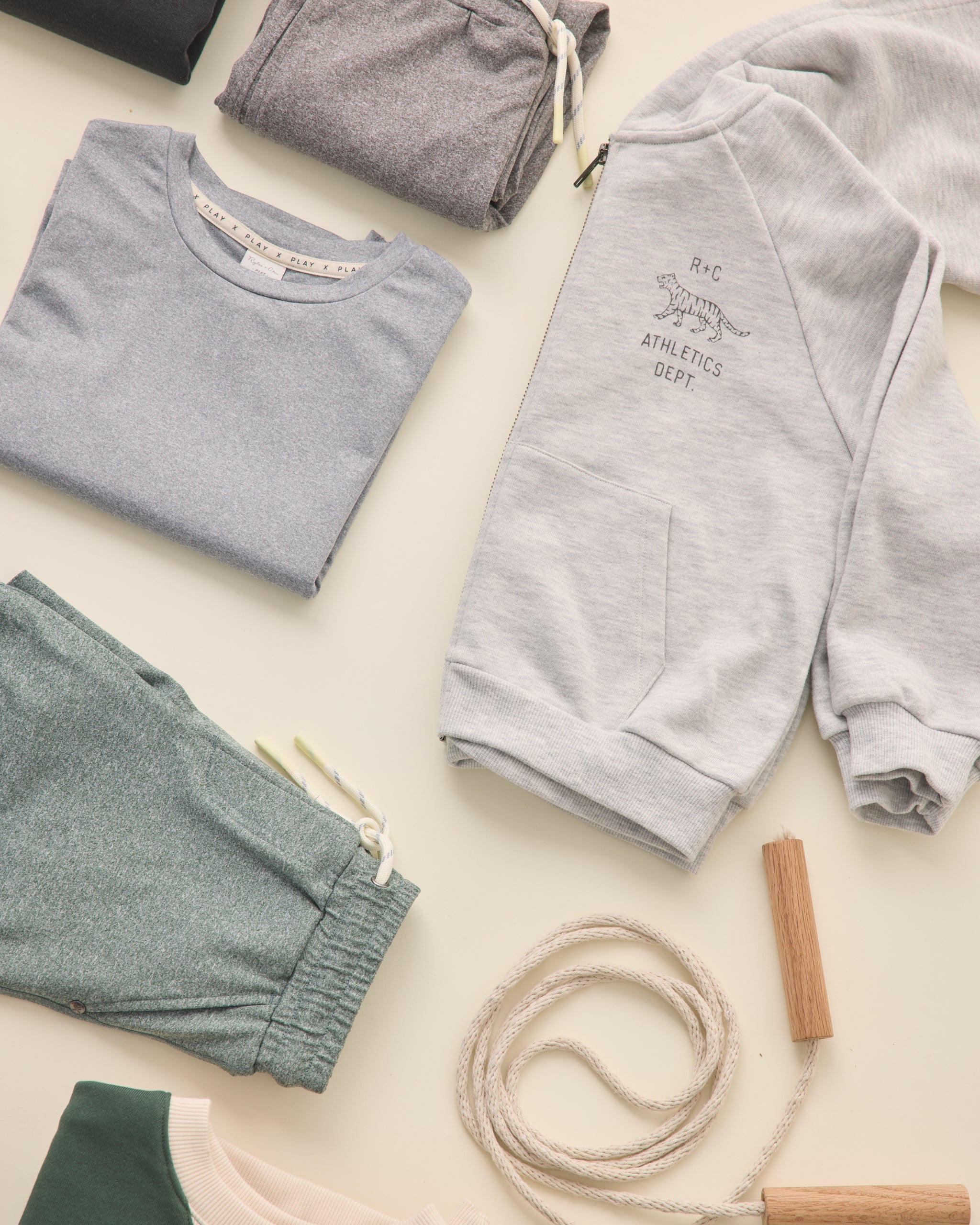 Zip Raglan Hoodie || Heathered Ash