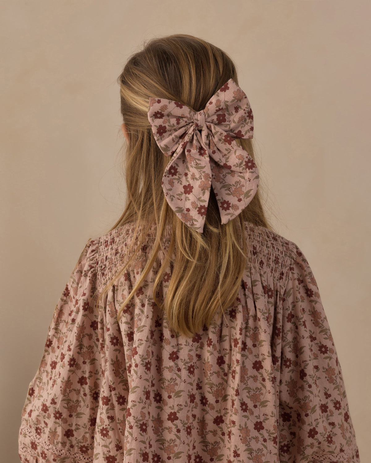 Oversized Bow Pink Floral