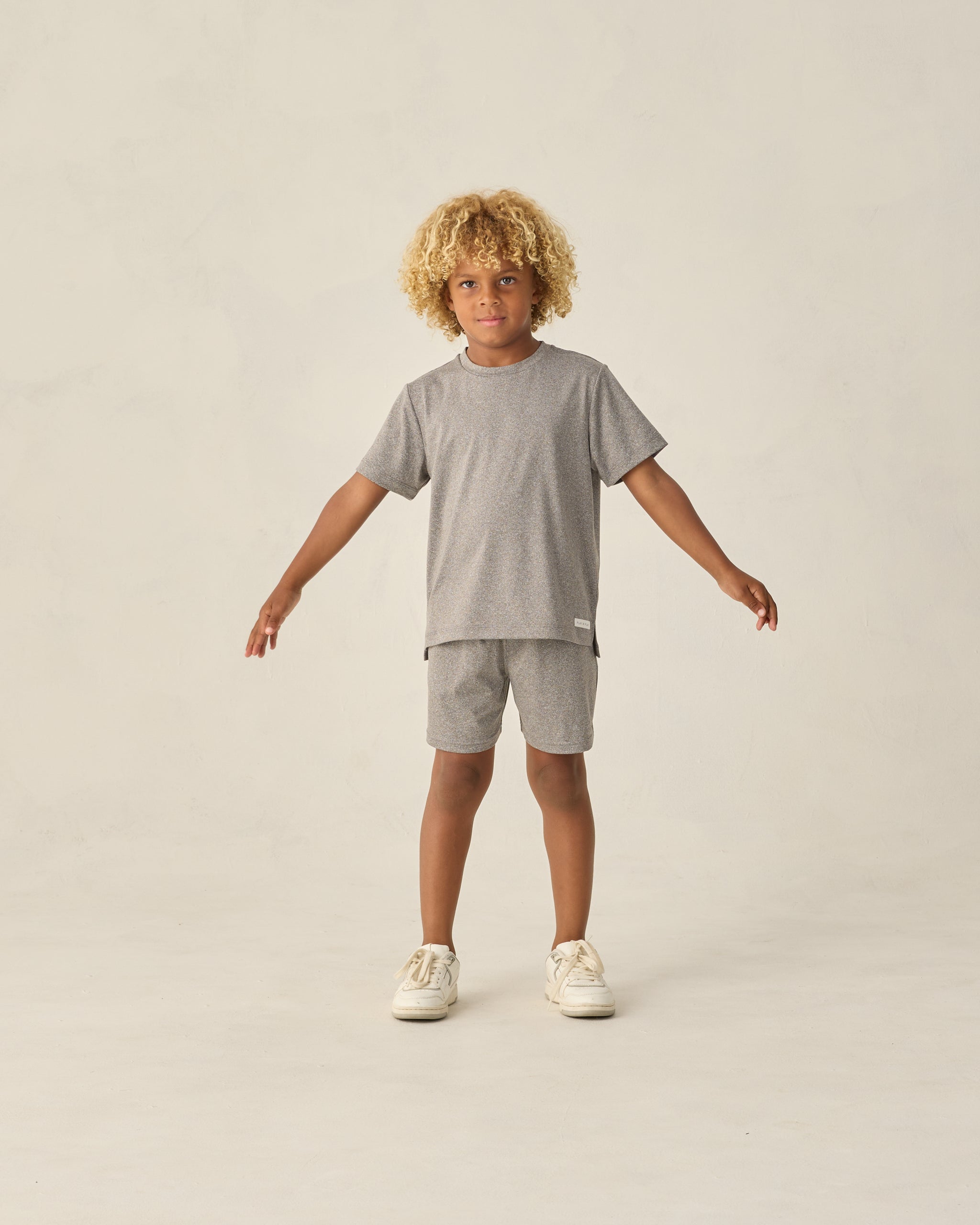 Cove Essential Tee Heathered Grey