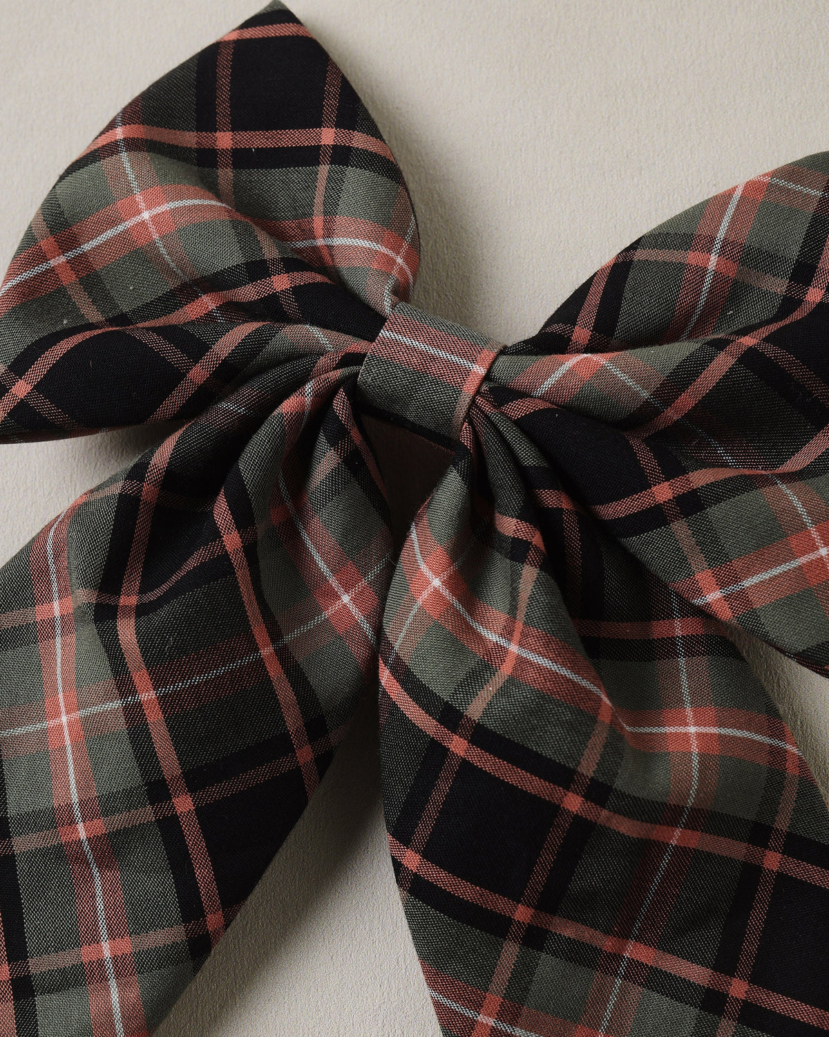 Everly Bow Tartan