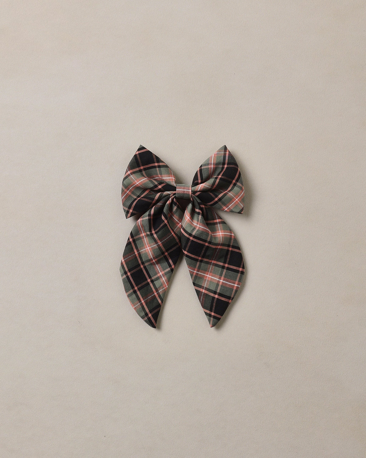 Everly Bow Tartan