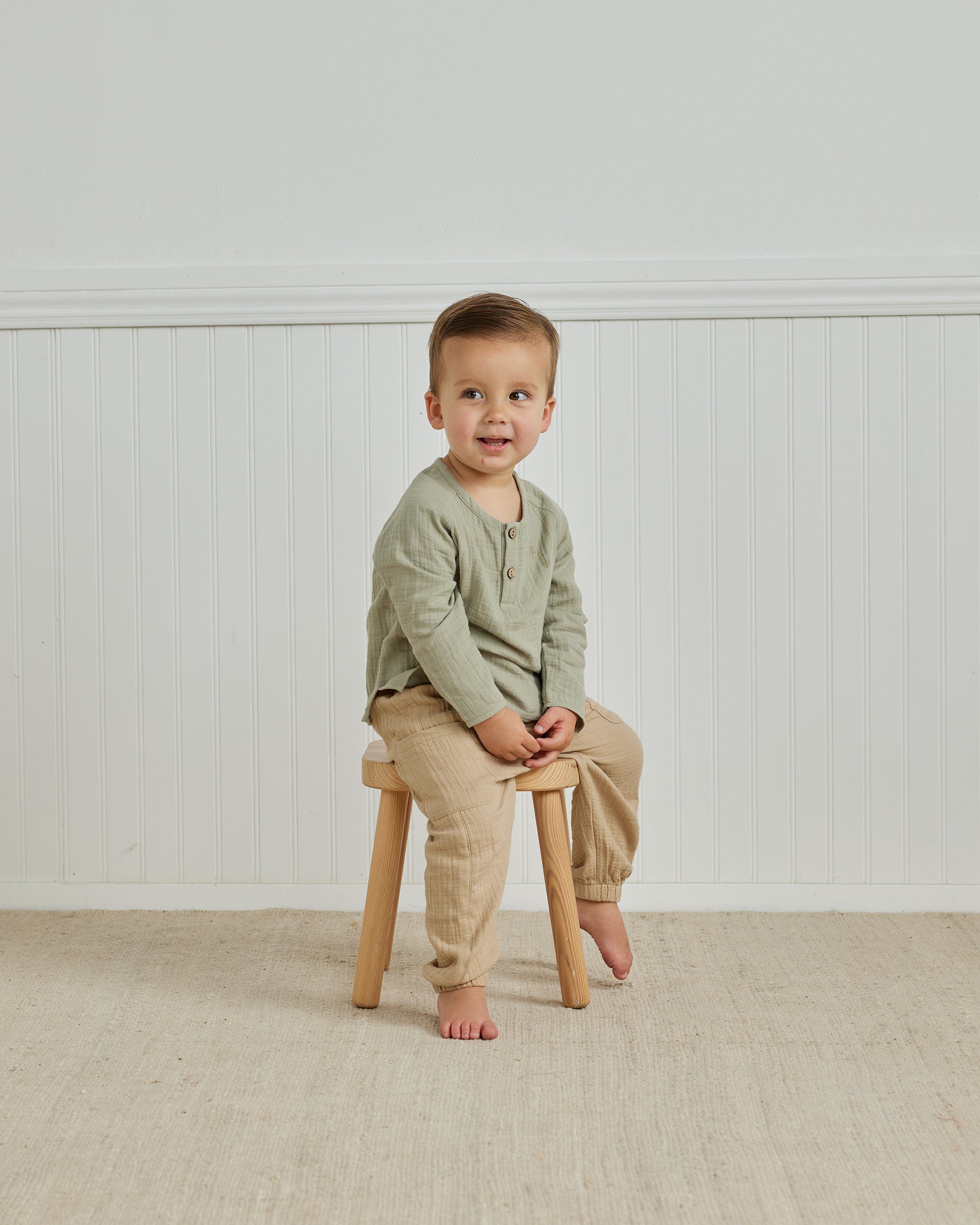 luca pant | latte - Quincy Mae | Baby Basics | Baby Clothing | Organic Baby Clothes | Modern Baby Boy Clothes |
